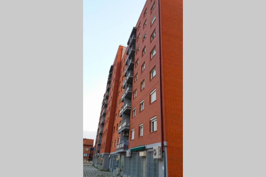 Apartment 13C Pristina Eksteriør bilde